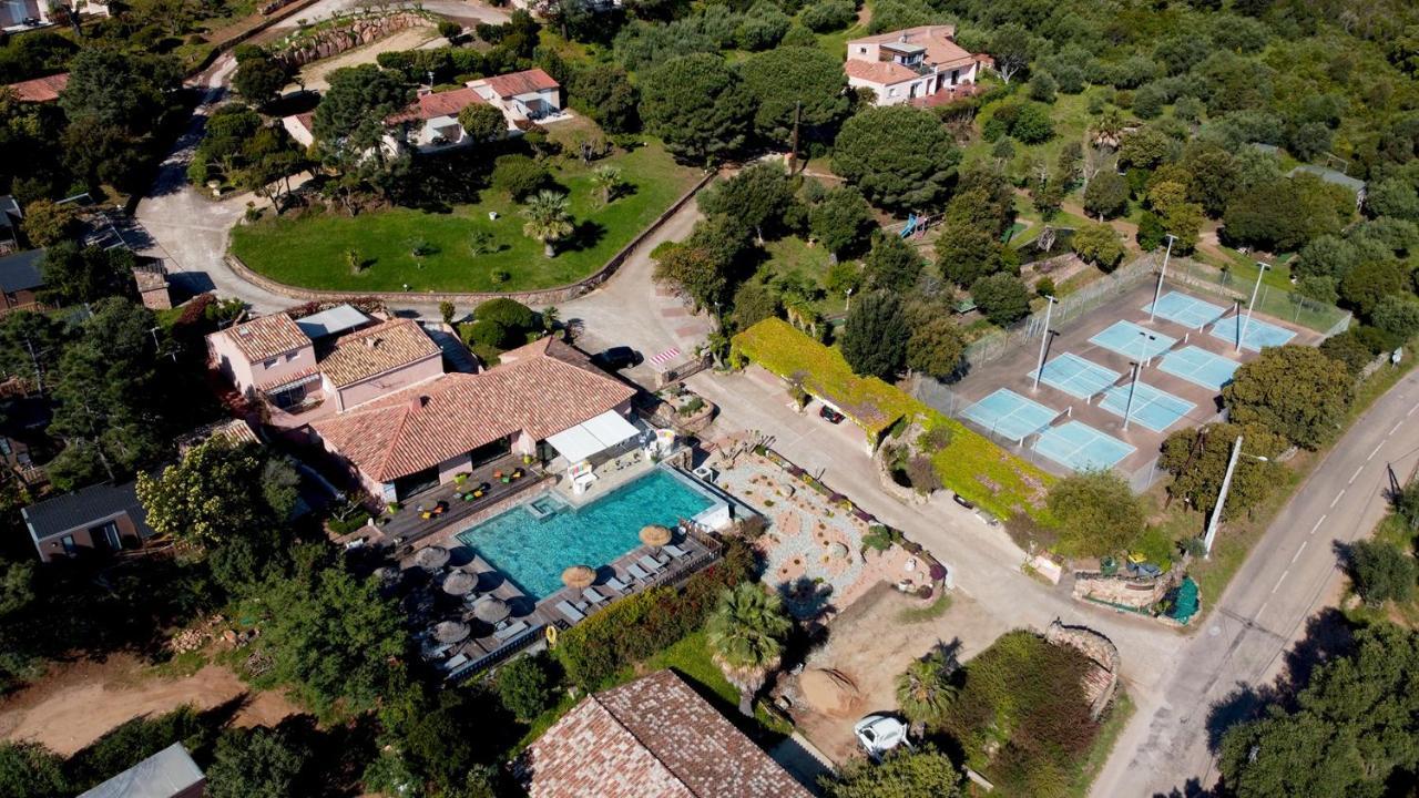 Aldeamento Turístico U Pirellu Porto-Vecchio (Corsica)