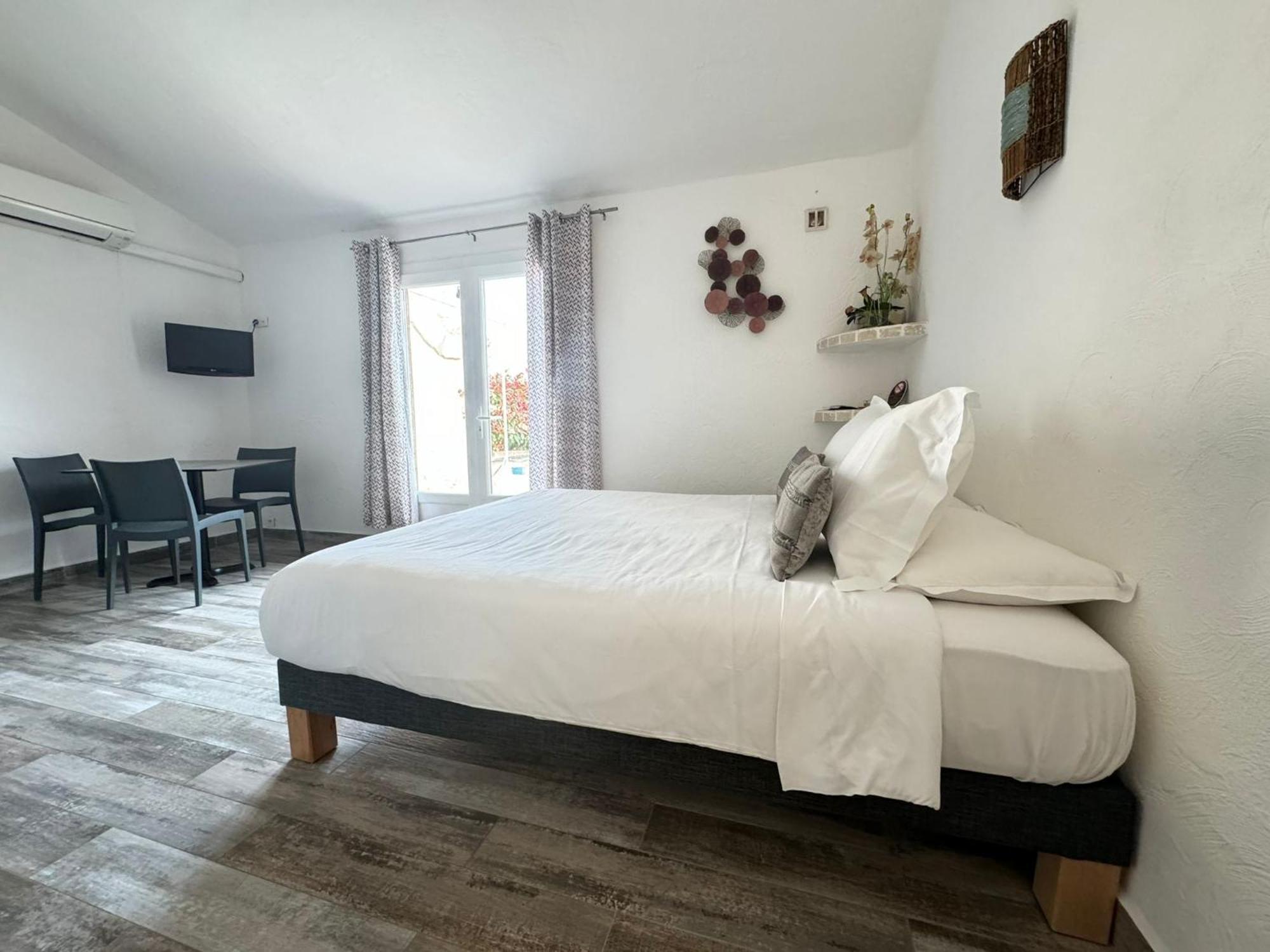 U Pirellu Vakantiepark Porto-Vecchio (Corsica)