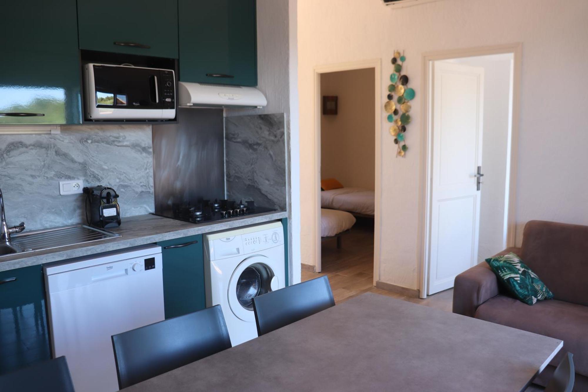 Vakantiepark U Pirellu Porto-Vecchio (Corsica)